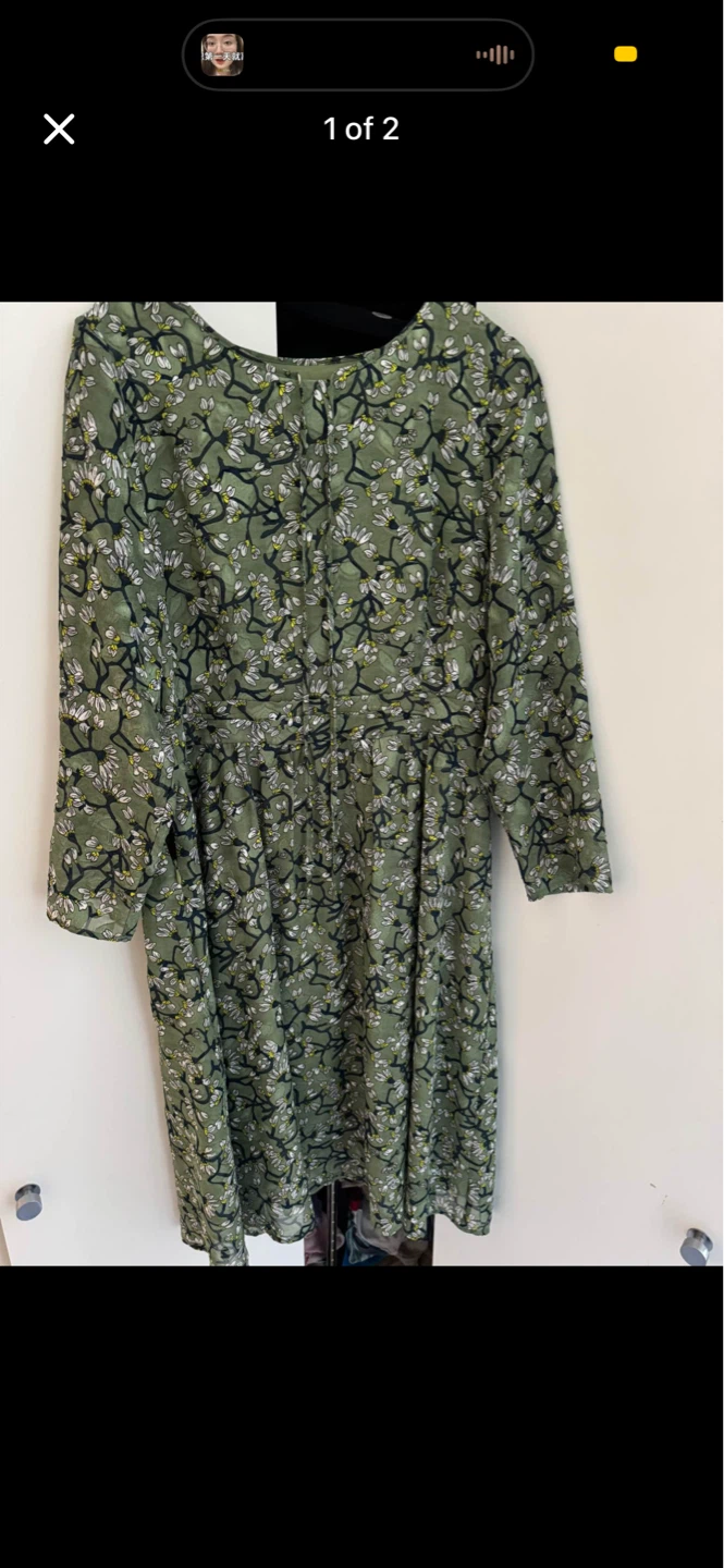 Green floral long-sleeve midi dress