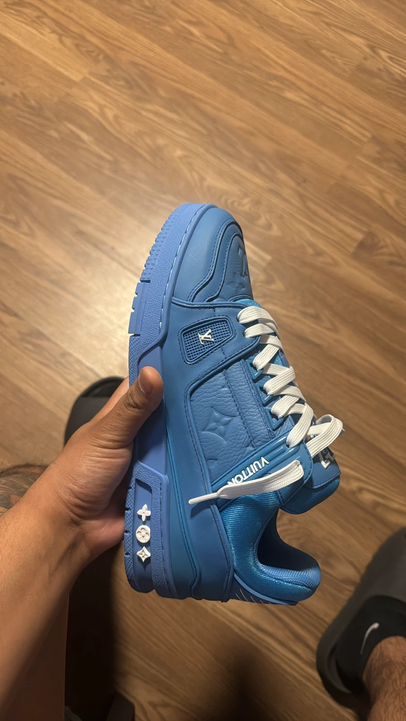 Louis Vuitton Blue Leather LV Trainer Sneakers - photo 5