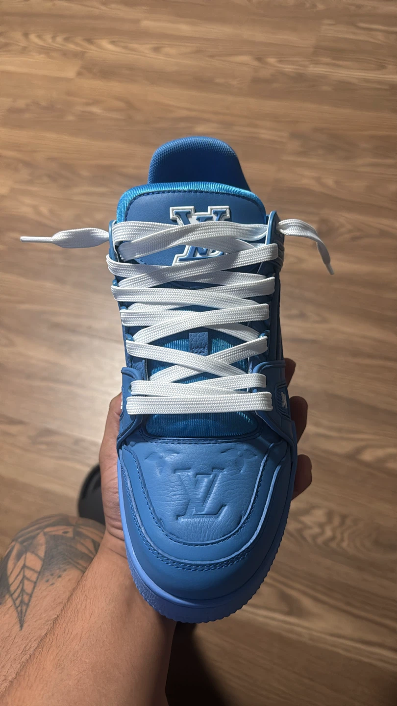 Louis Vuitton Blue Leather LV Trainer Sneakers - photo 4