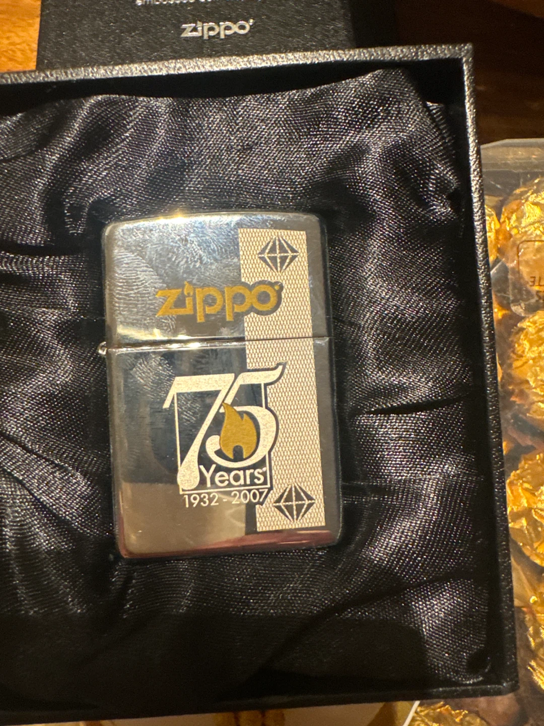 Zippo 75th Anniversary Lighter 1932-2007 - photo 3