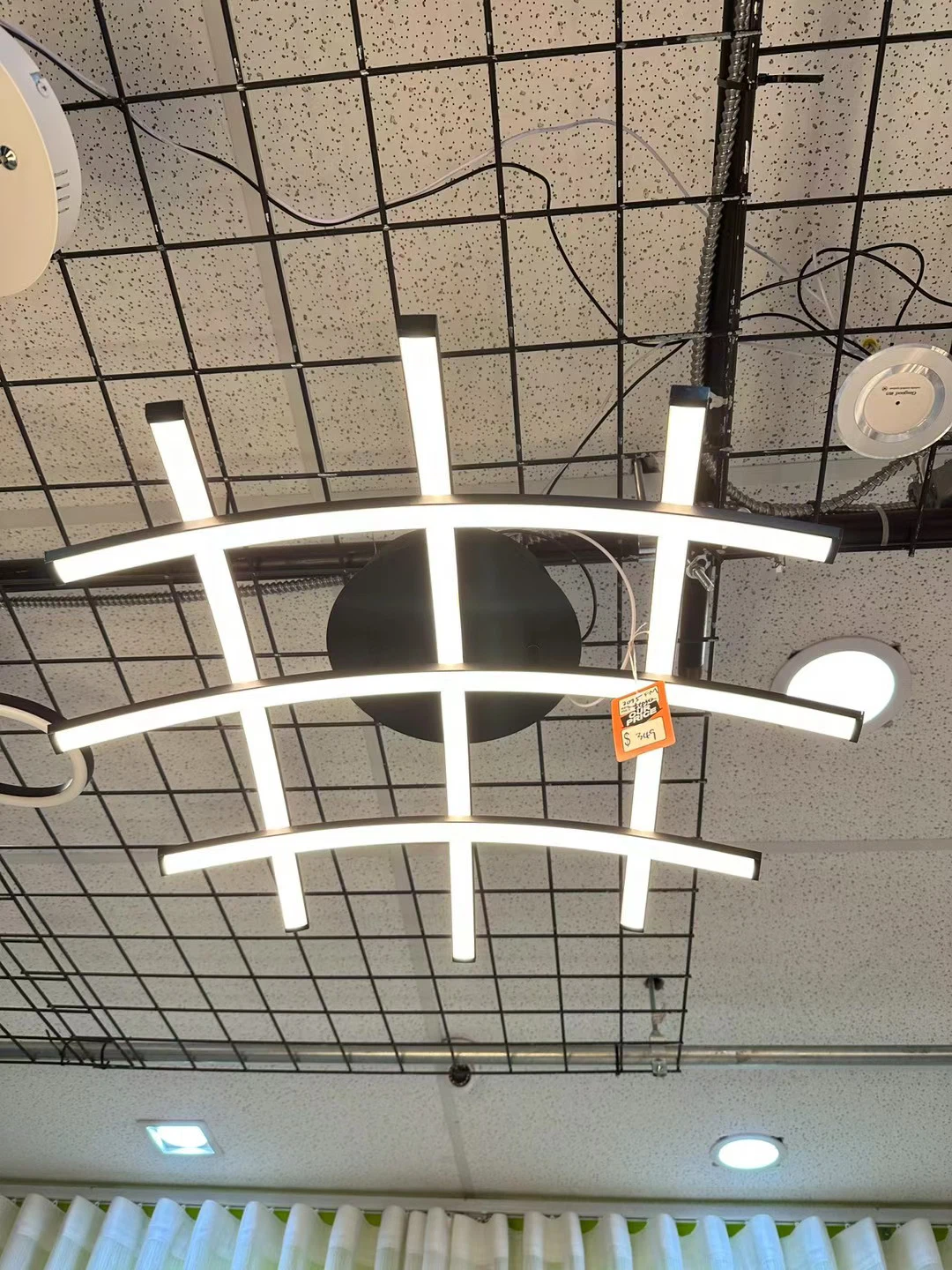 Modern LED Chandelier Light Fixture