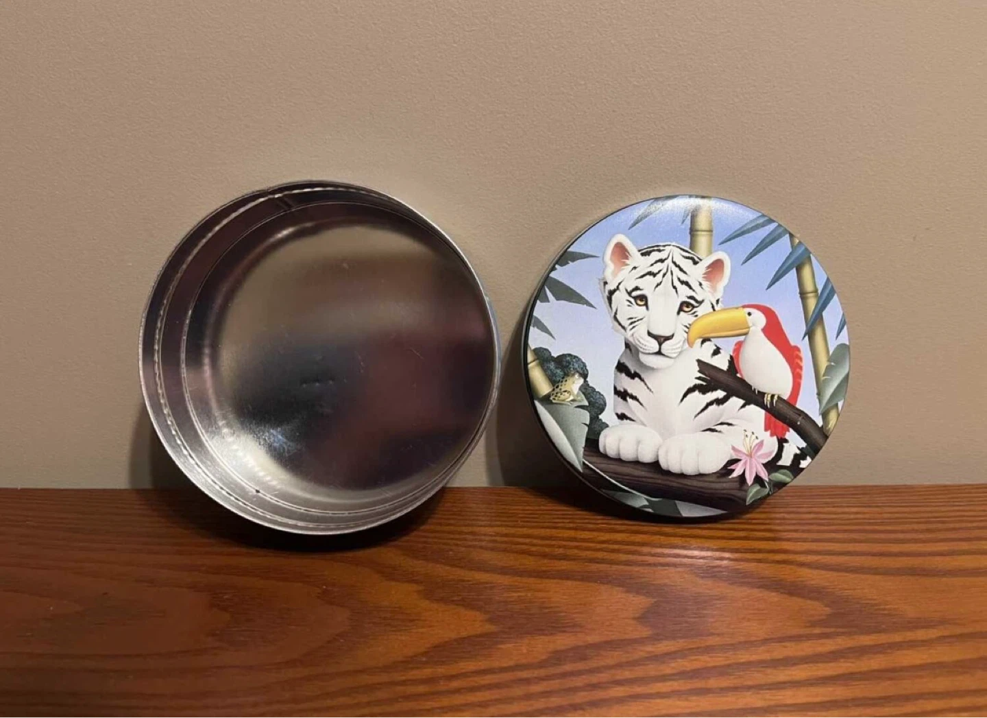 VINTAGE STORAGE TINS - photo 5
