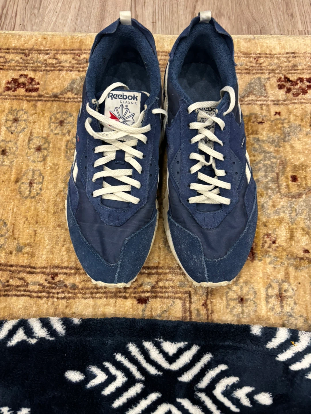 Reebok Classic LX2200 Navy Blue Running Shoes