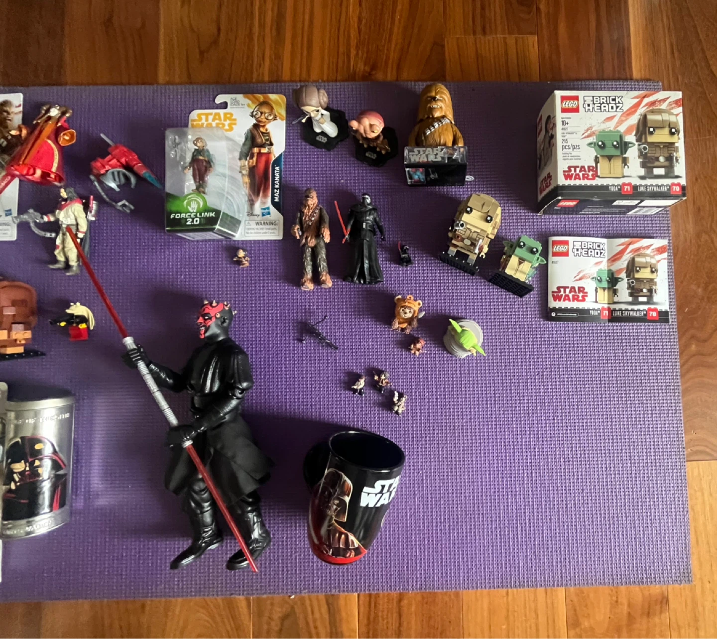 Star Wars Collectible Figures and LEGO BrickHeadz Lot - photo 4