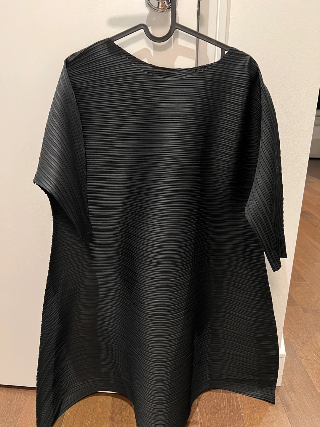 Issey Miyake style Pleats Please Black Top