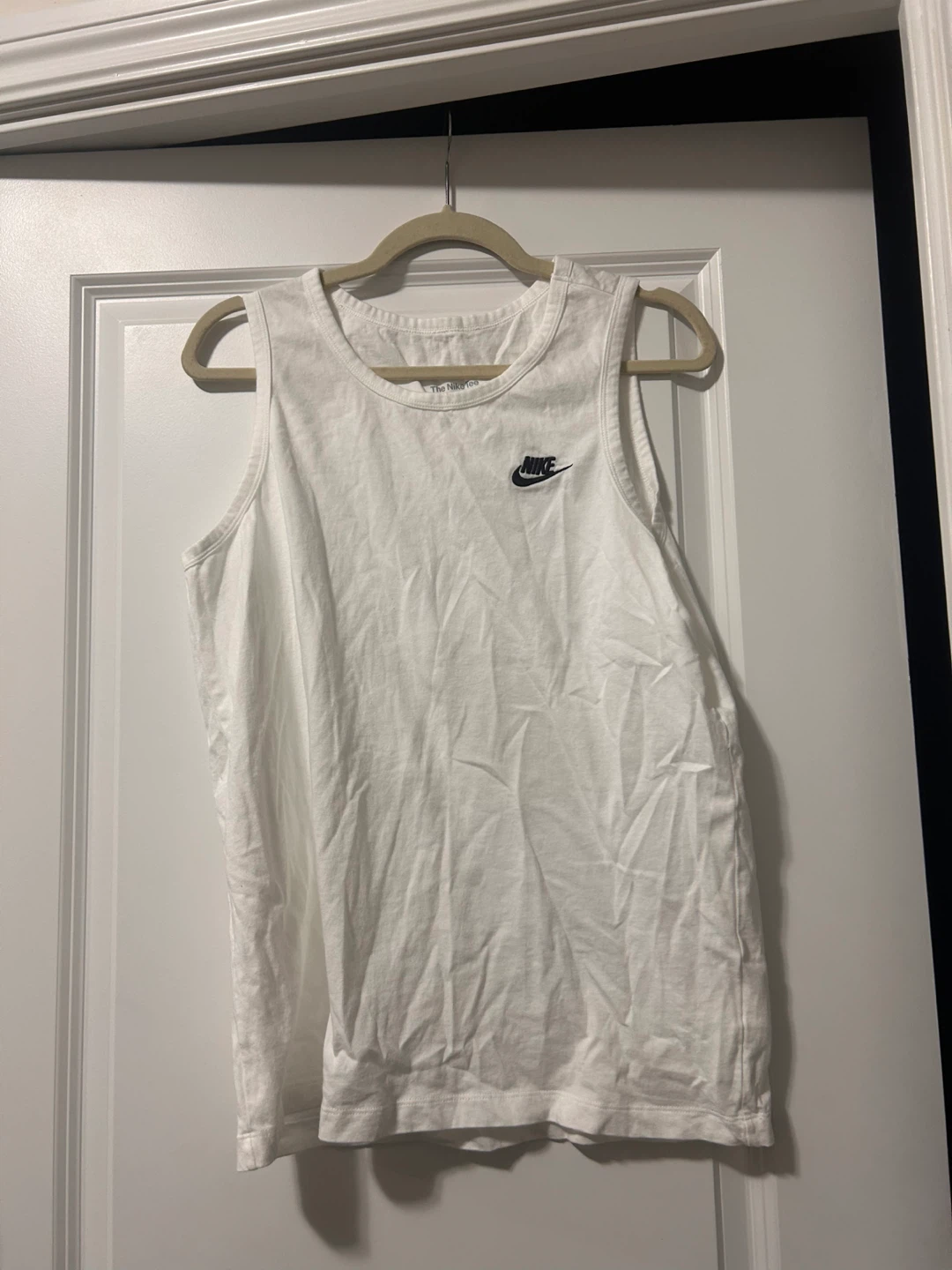 Nike men’s white tank size medium - photo 2