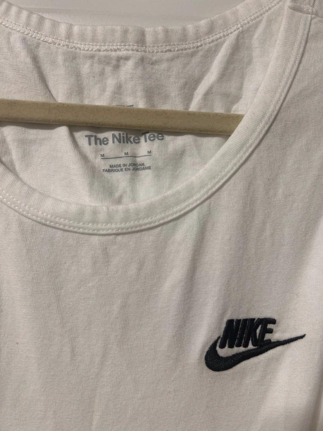 Nike men’s white tank size medium - photo 3