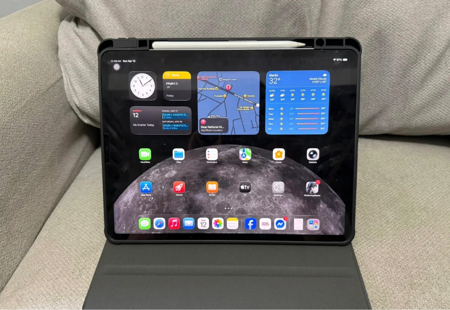 Apple iPad Pro (12.9-inch) 512GB STORAGE - photo 2