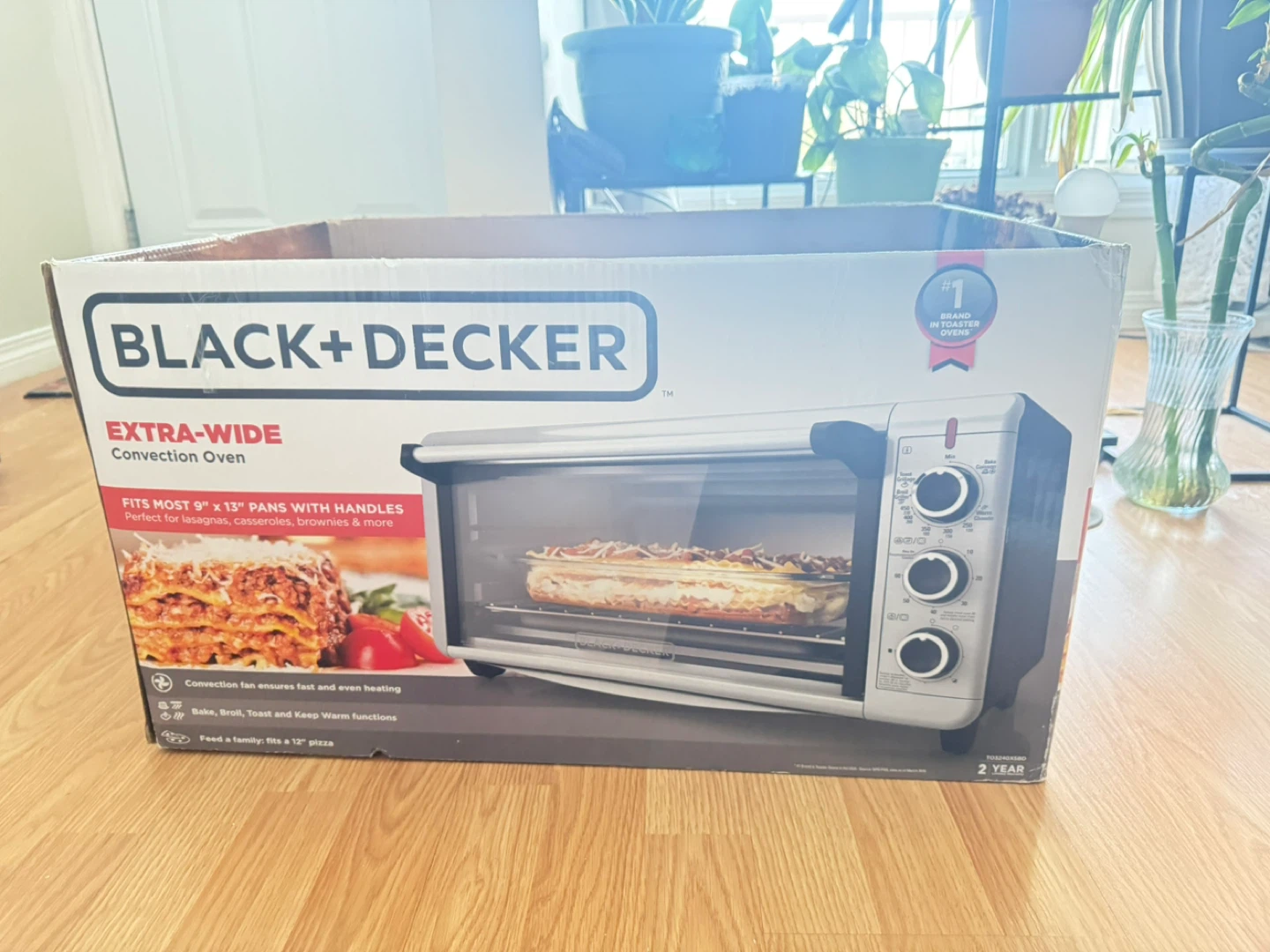 BLACK+DECKER Extra-Wide Convection Oven
