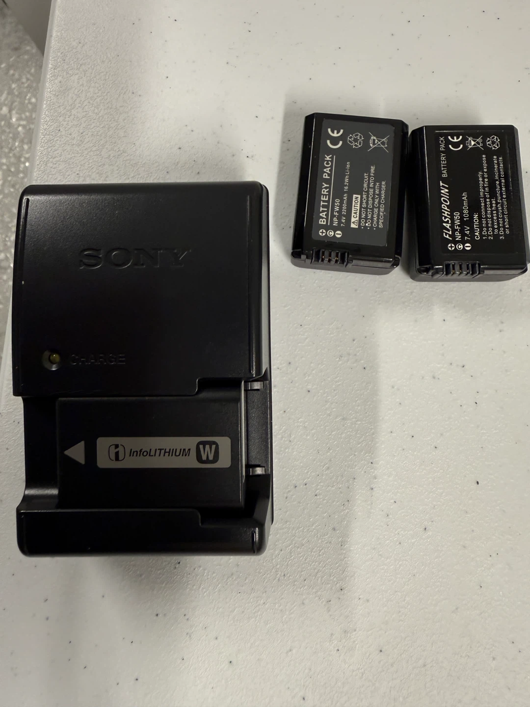 Sony NEX-5N Digital Camera with E 16mm F2.8 Lens - photo 5