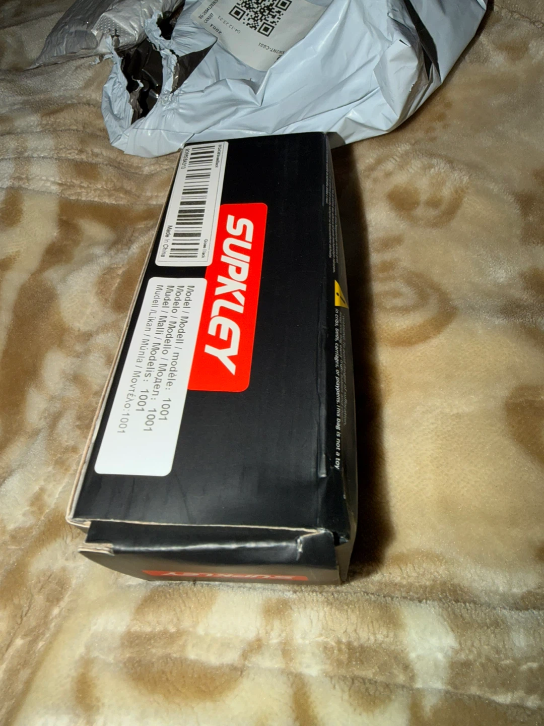 Supkley Gloss Black Sunglasses - photo 2