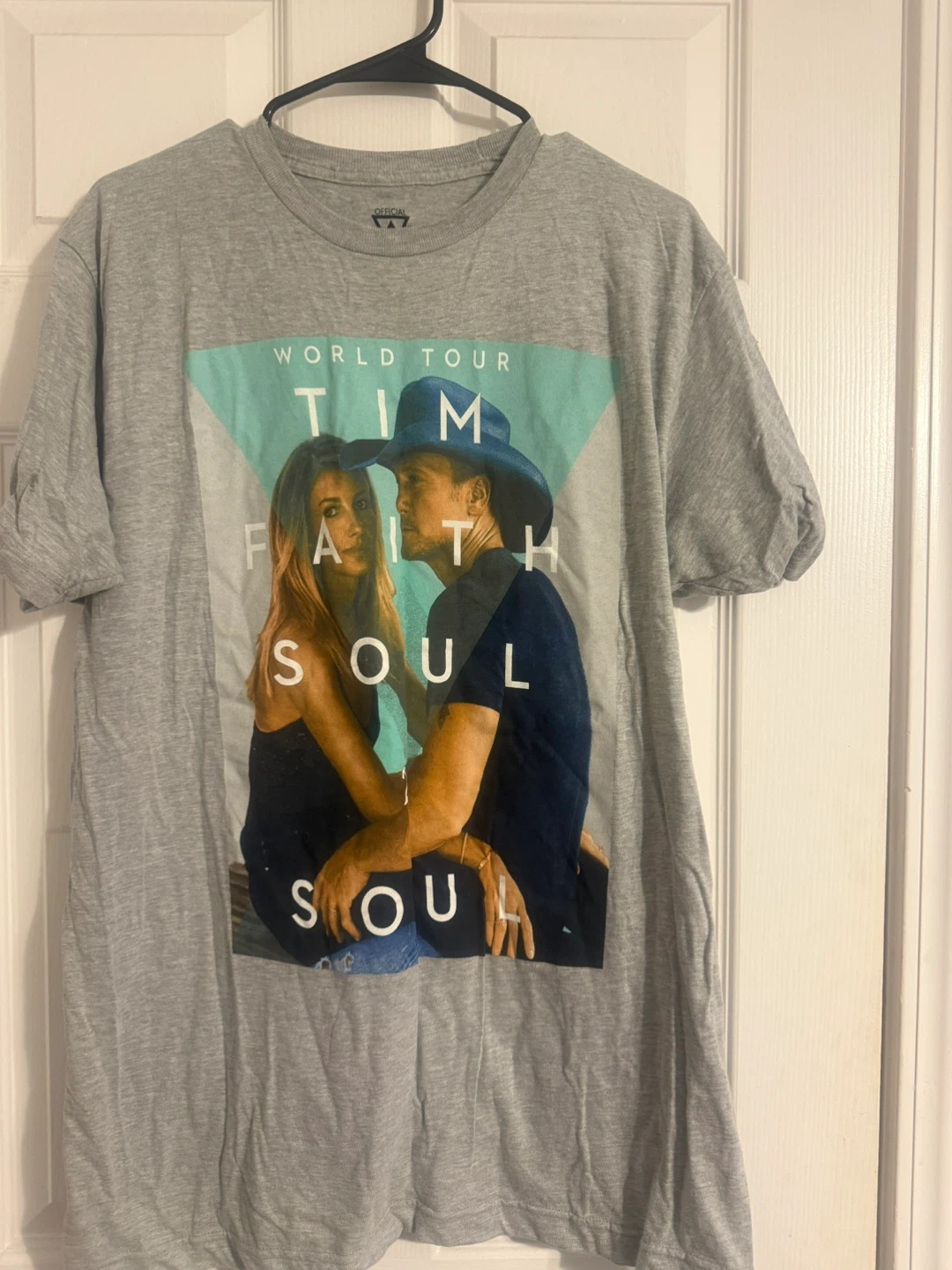 Tim McGraw & Faith Hill Soul2Soul World Tour 2017 T-Shirt