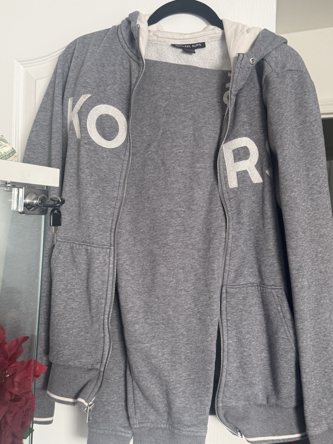 Michael Kors Grey Fleece Hoodie and Sweatpants Set - Size L - photo 2