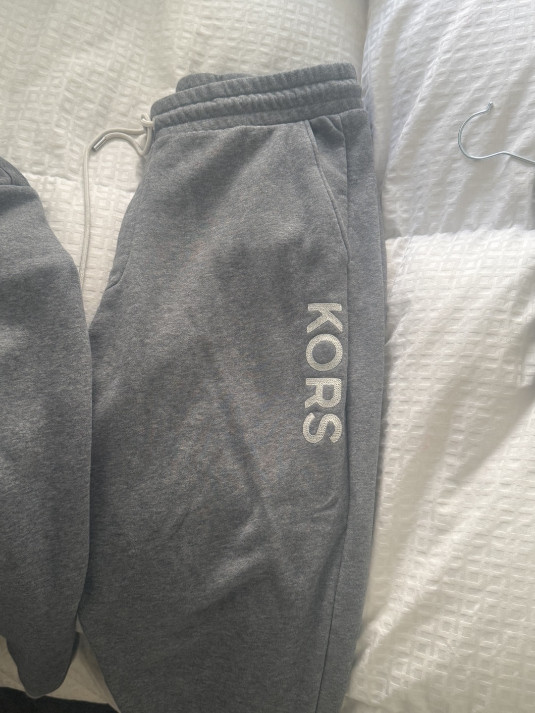 Michael Kors Grey Fleece Hoodie and Sweatpants Set - Size L - photo 5