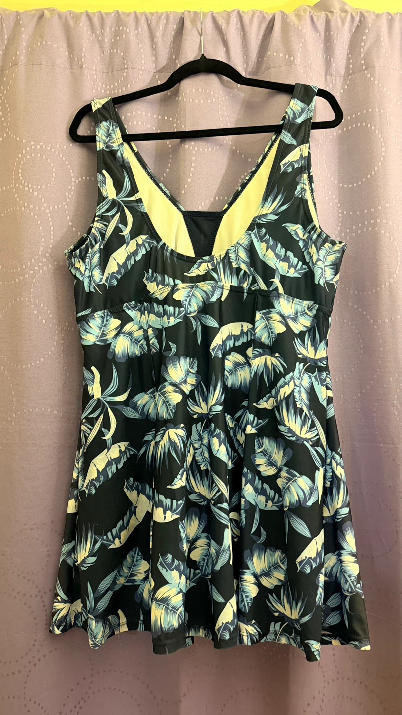 Women's Floral Swim Dress - Size XL - photo 2