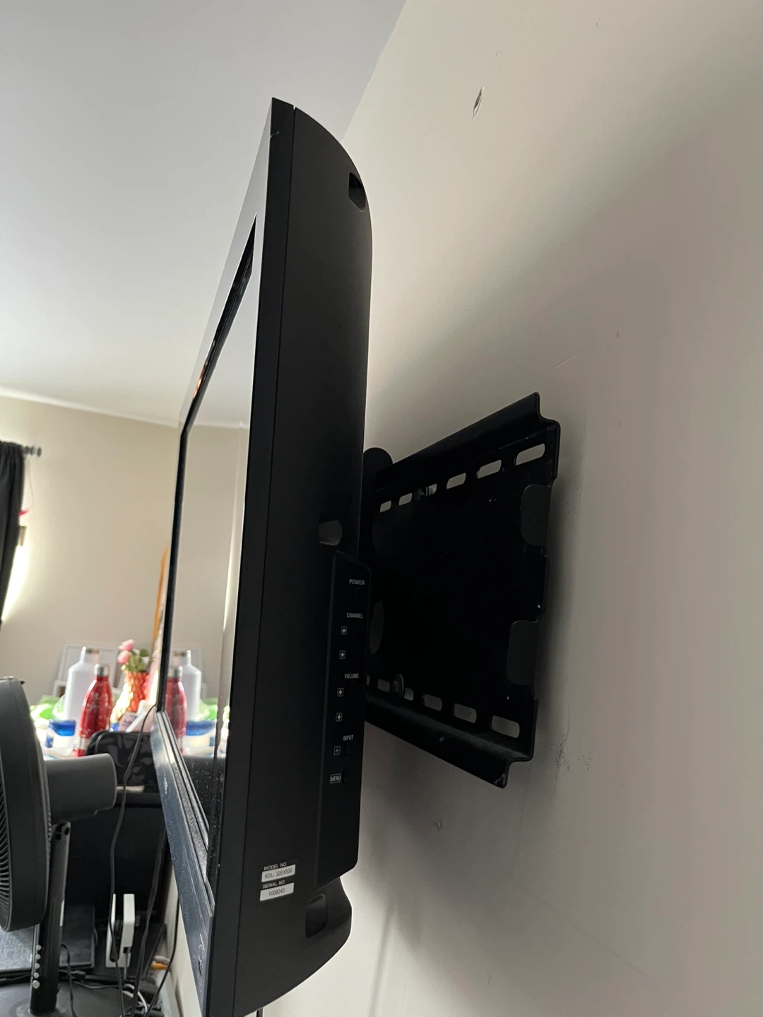 Sony Bravia Flat Screen TV - photo 2