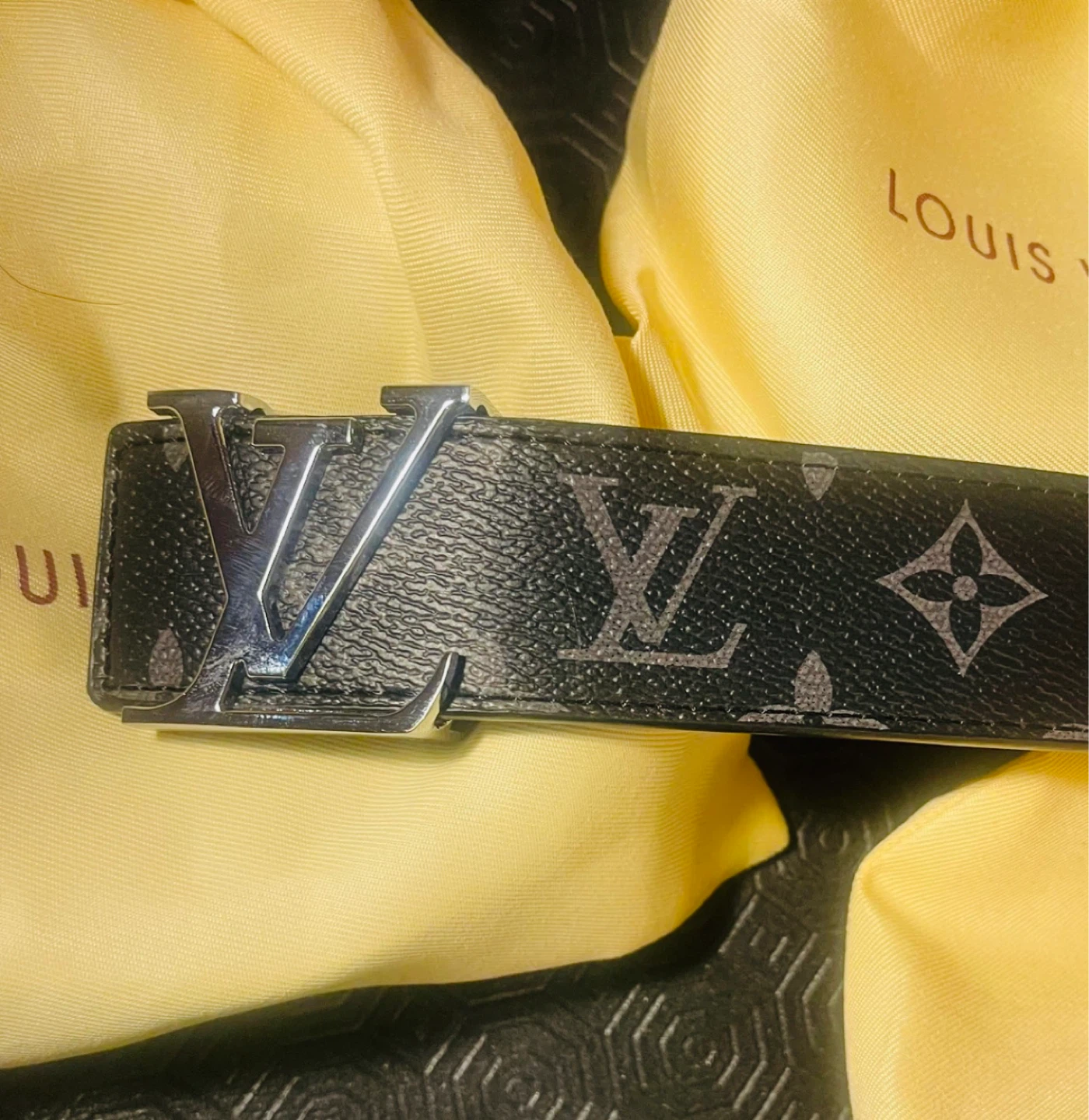Louis Vuitton Belts size 30-36 - photo 3