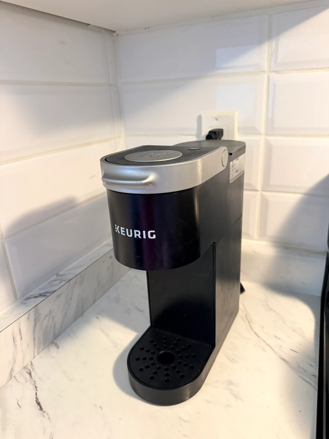 Keurig Single Serve Coffee Maker - photo 5