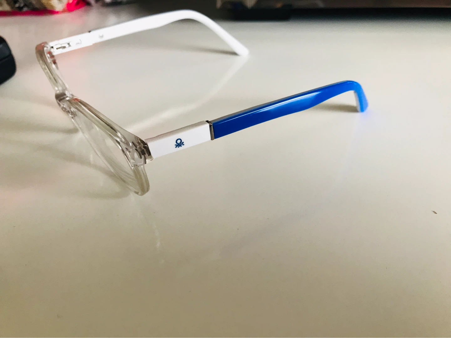 United Benetton glasses kids