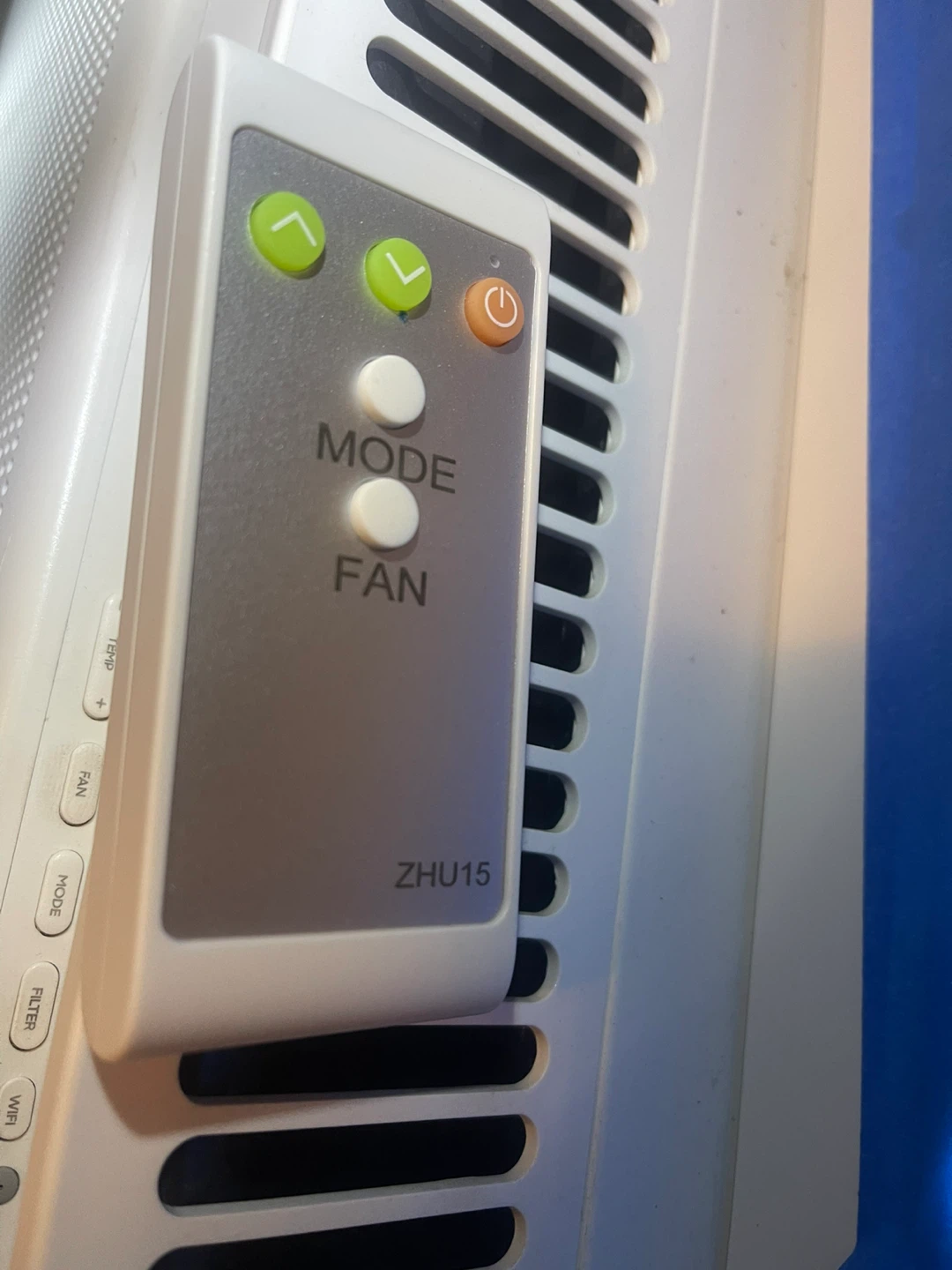 White Windmill Air Conditioner - photo 3