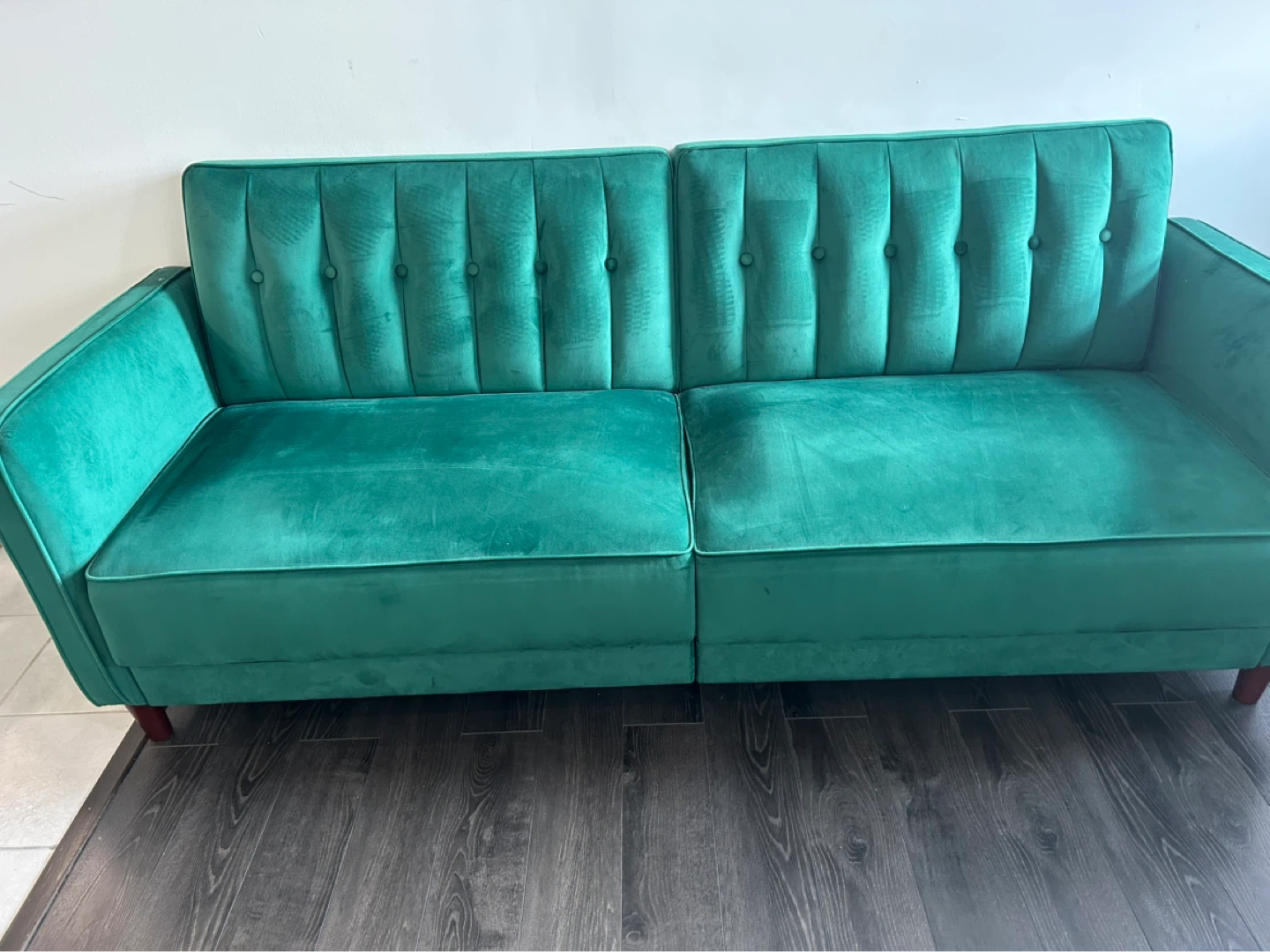 Emerald Green Tufted Velvet Sofa