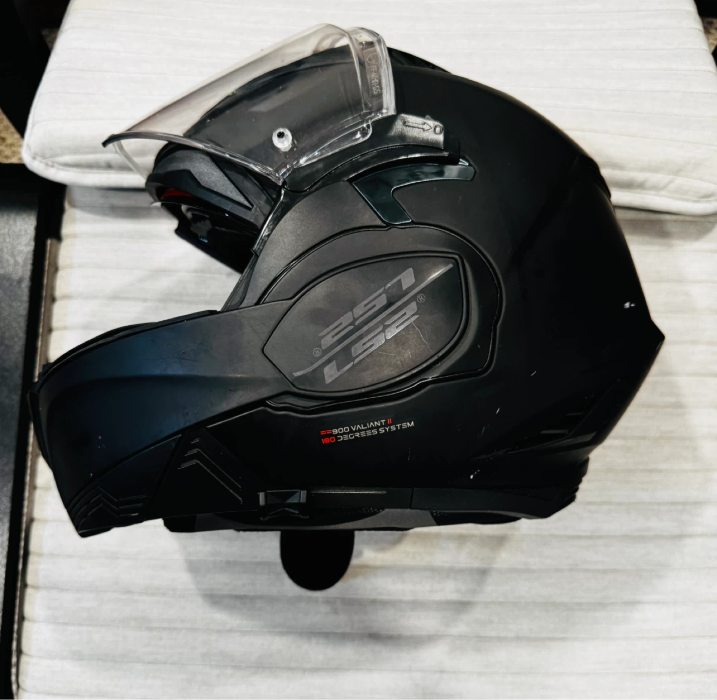 LS2 FF900 Valiant II Modular Helmet - photo 2