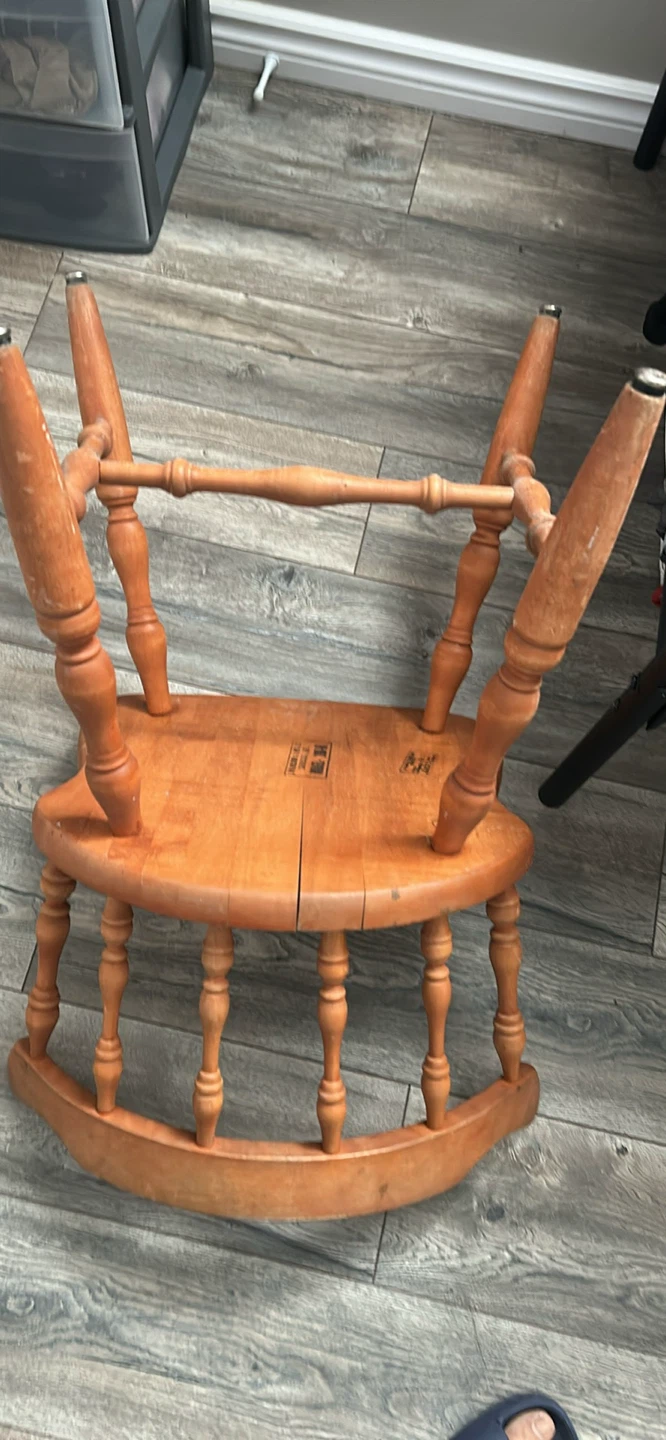 Wooden Spindle Back Chair - photo 3