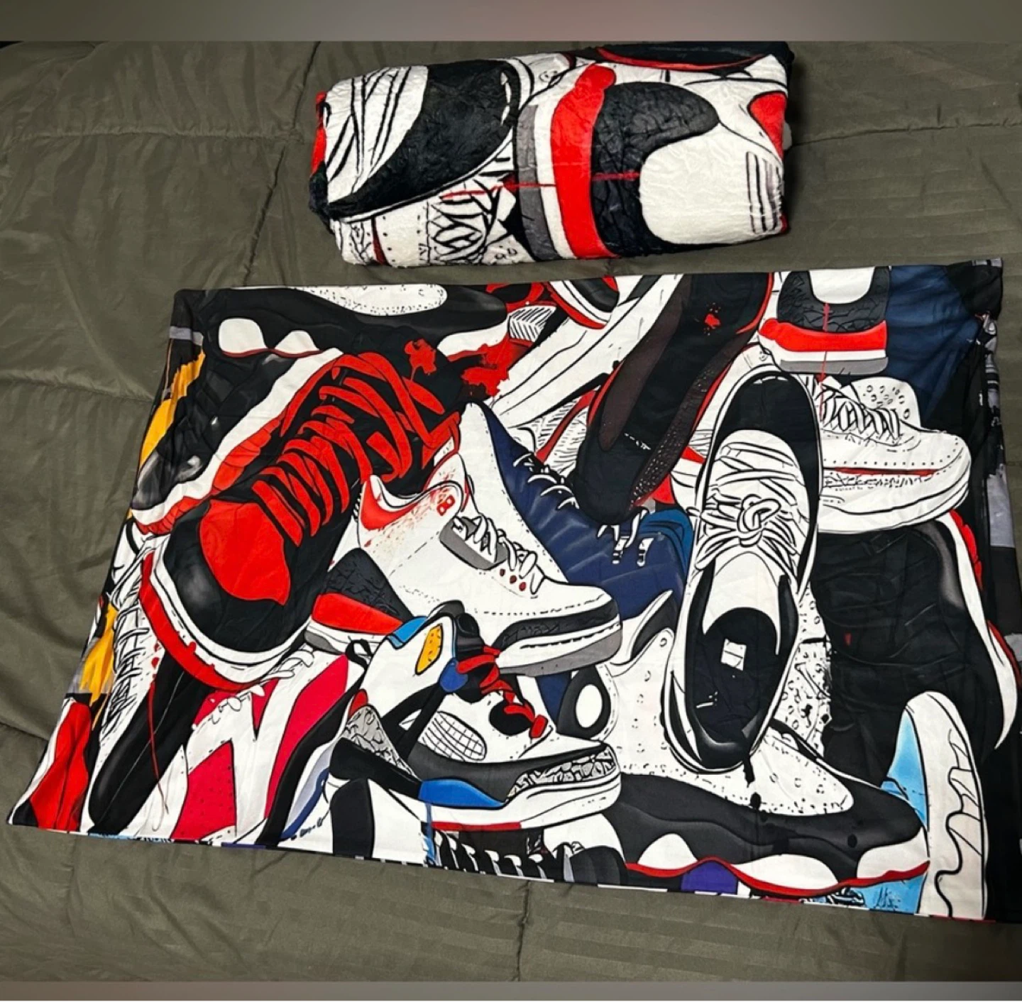 Sneaker Print Throw Blanket + Pillowcase Set 60x50 NEW