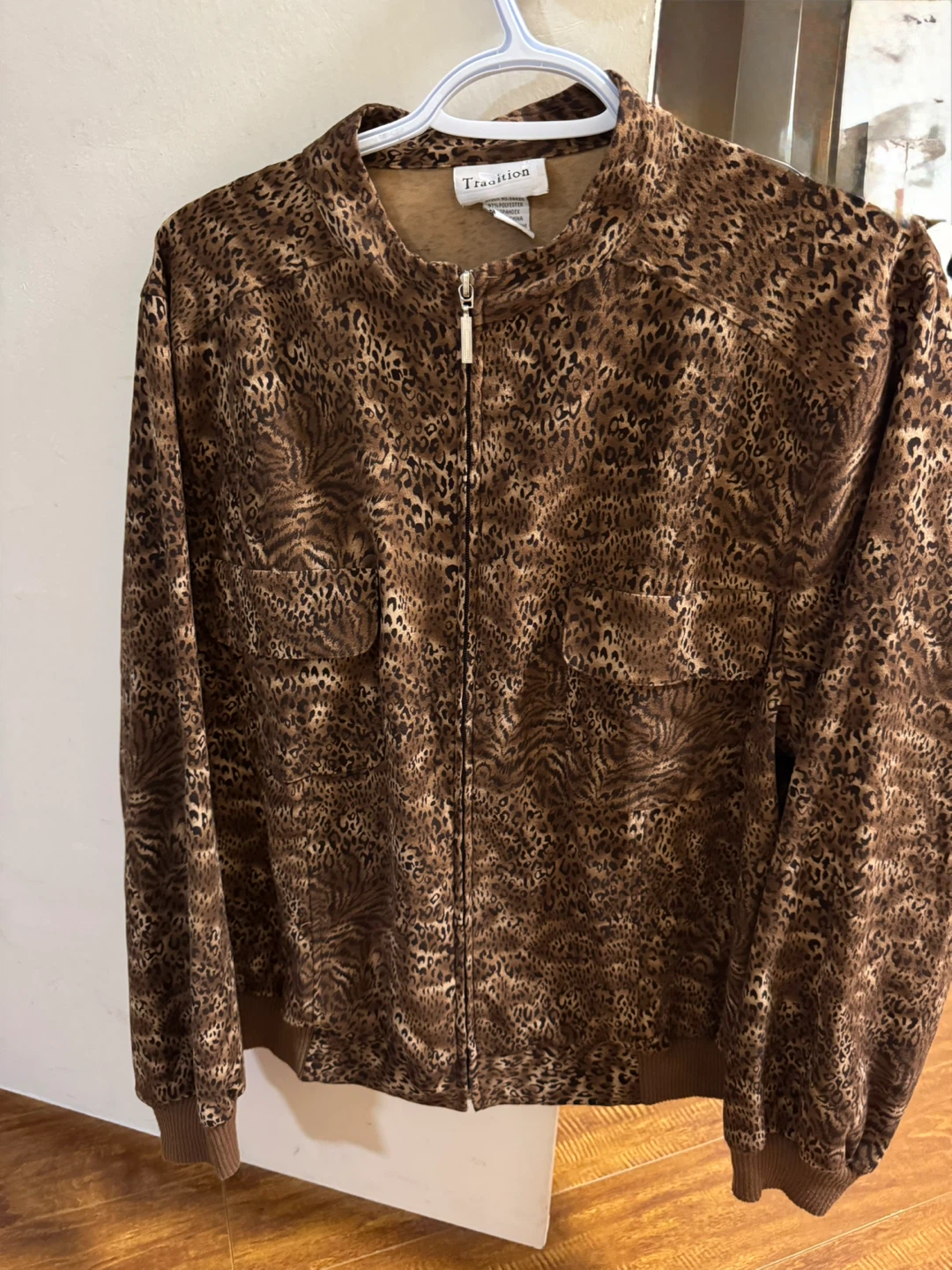 Tradition Leopard Print Zip-Up Jacket
