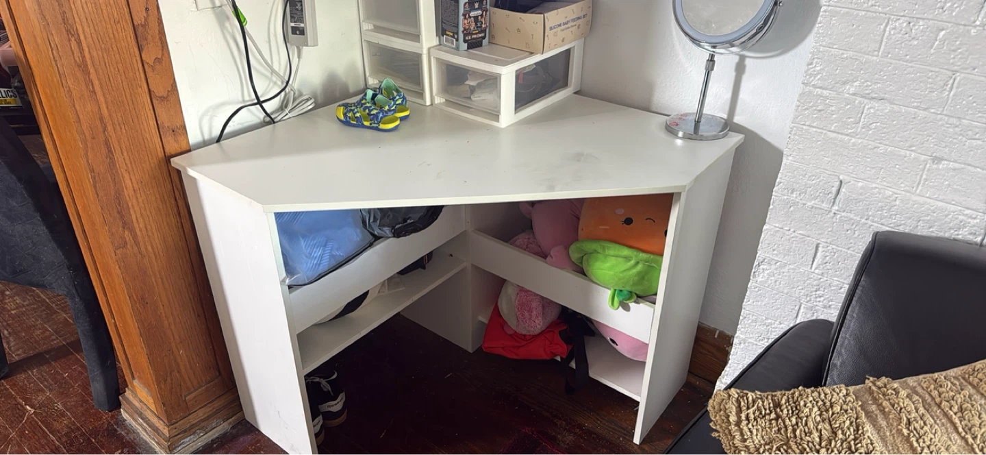 White Corner Desk with Shelving - photo 2