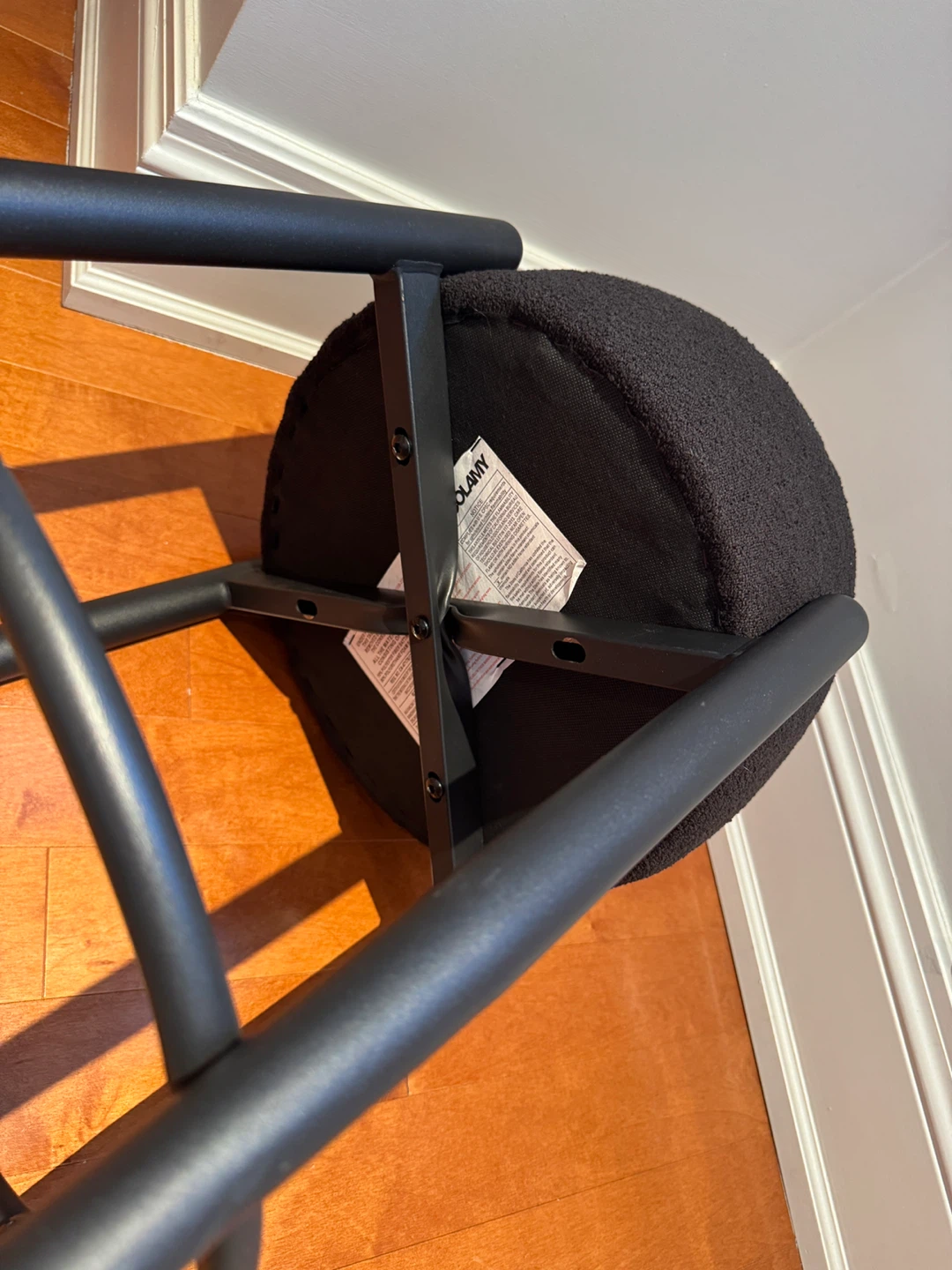 ✨ Modern Black Bar Stools (Set of 2) – Like New - photo 2