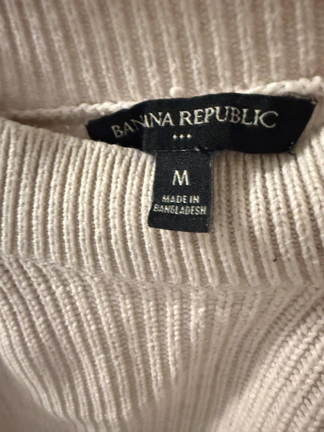 Banana Republic Women's Knit Sweater - photo 2