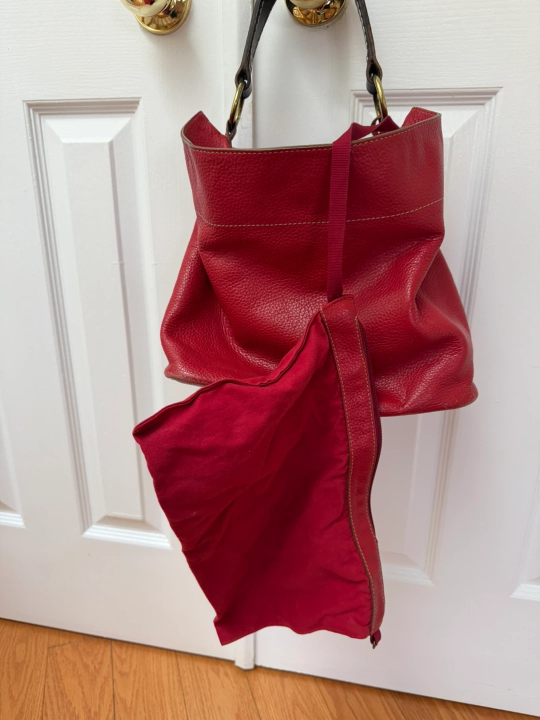 Rabeanco Red Leather Hobo Purse - photo 2