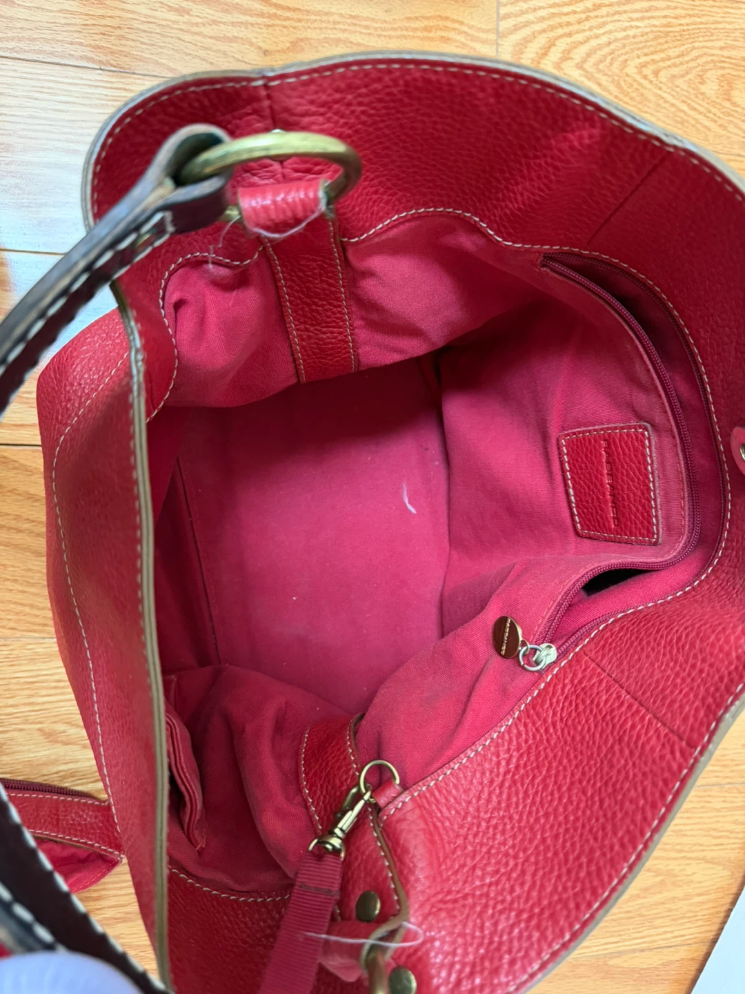 Rabeanco Red Leather Hobo Purse - photo 3
