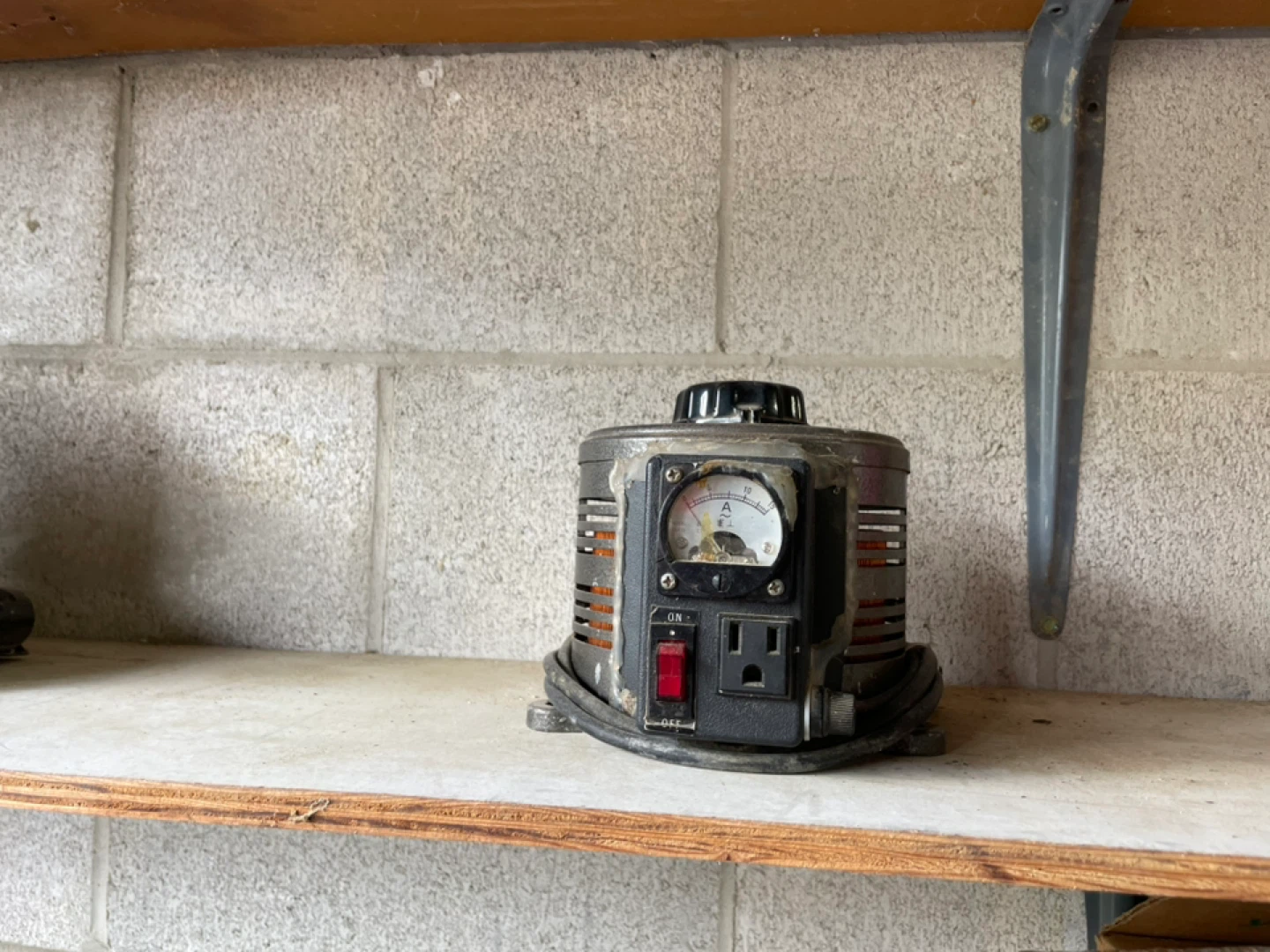 Vintage Variable Voltage Transformer - photo 3