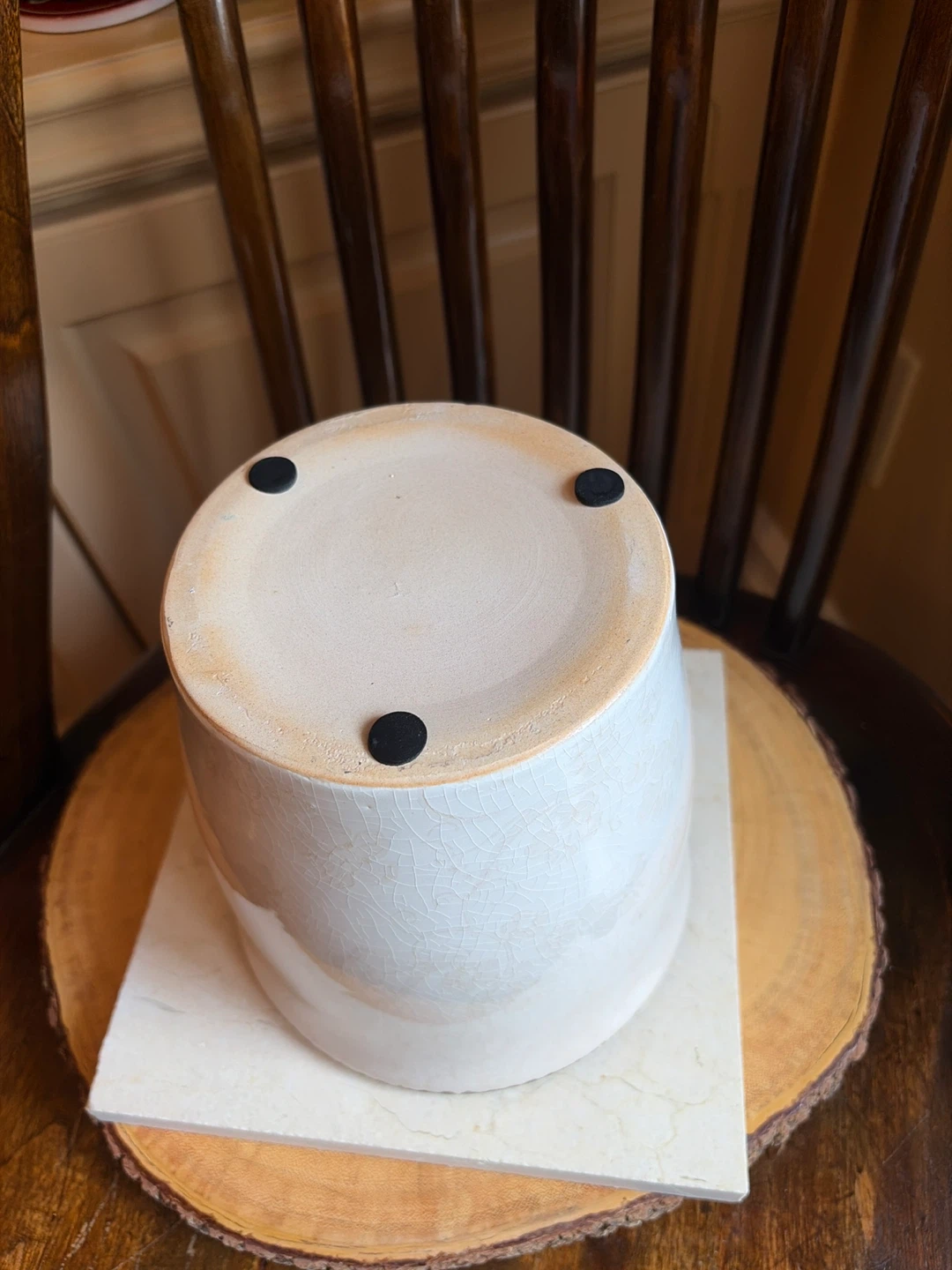 Crackle Vanilla Glazed Pot with Floral Details - photo 5