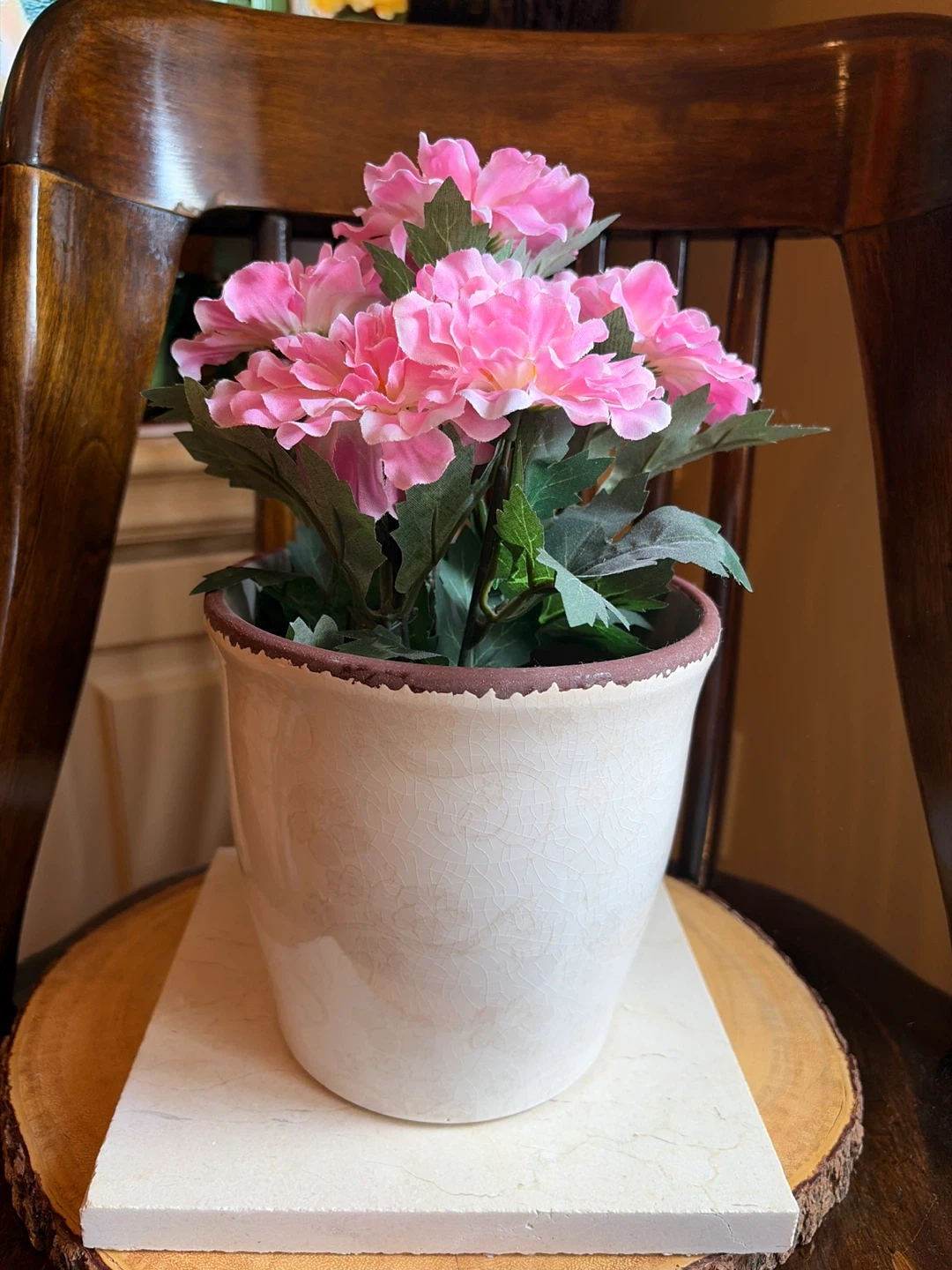Crackle Vanilla Glazed Pot with Floral Details - photo 3