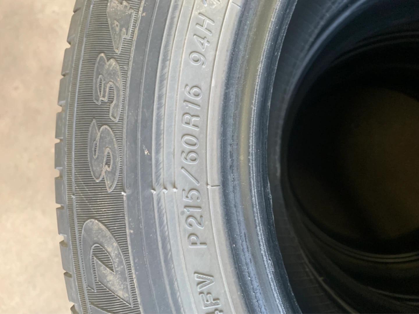 P215/60R16 94H Tires - photo 2