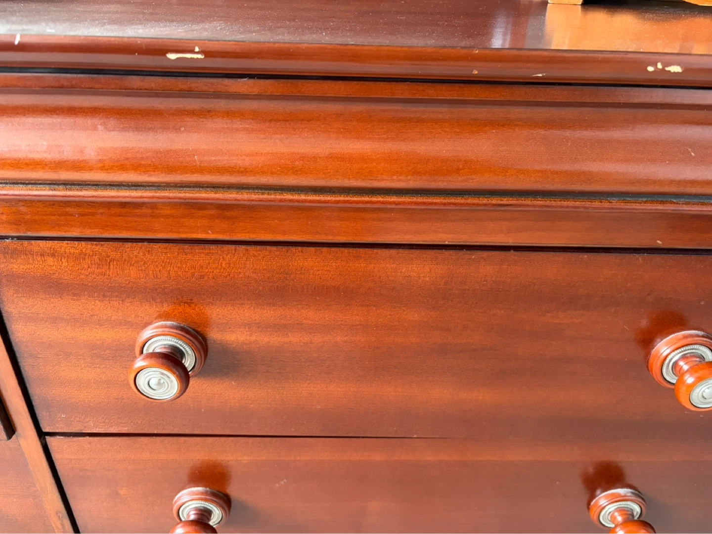 2 Wooden Dressers and 2 Nightstand Set - photo 5