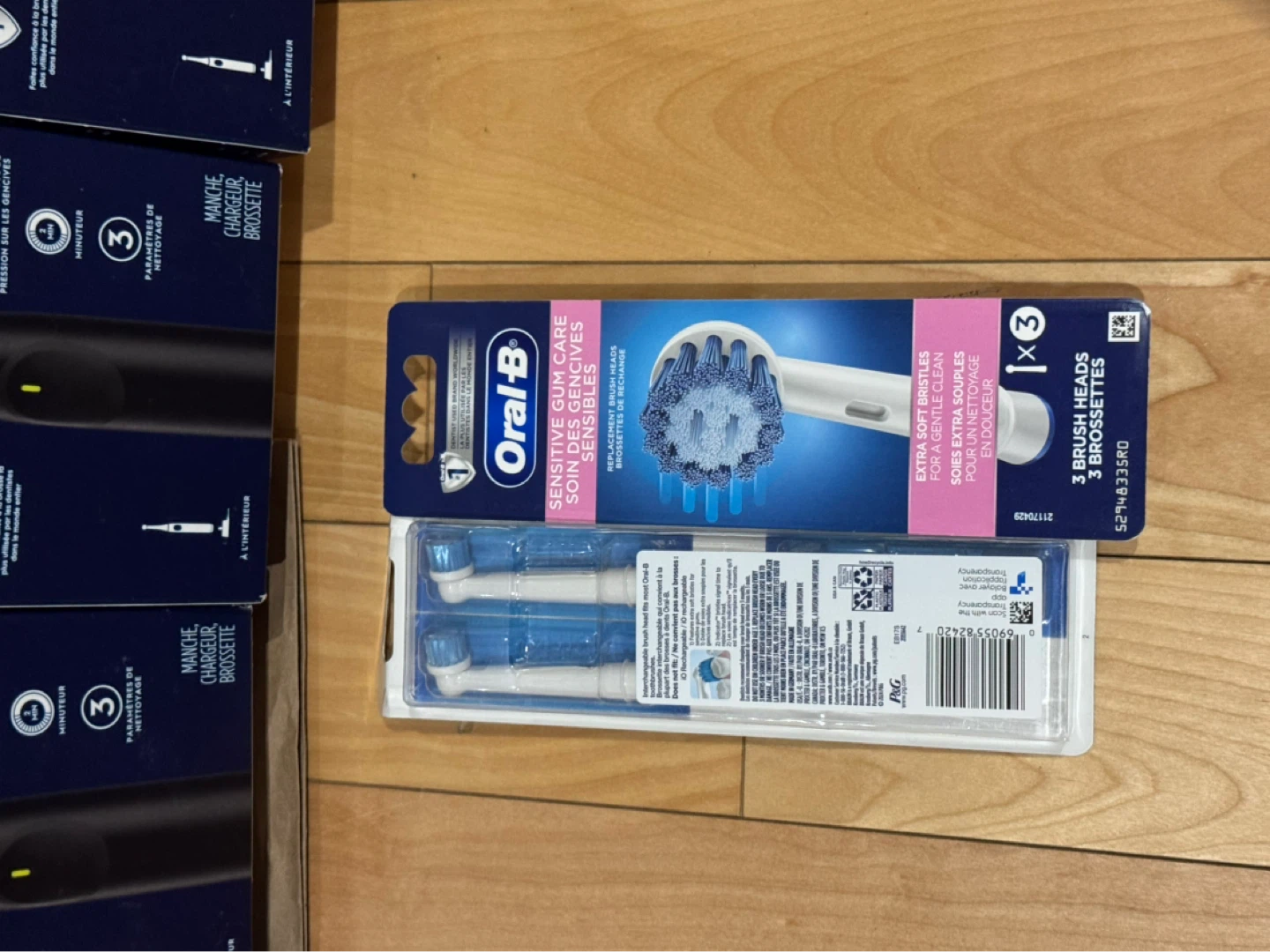 Oral-B iO Series 2 Rechargeable Toothbrush - photo 4