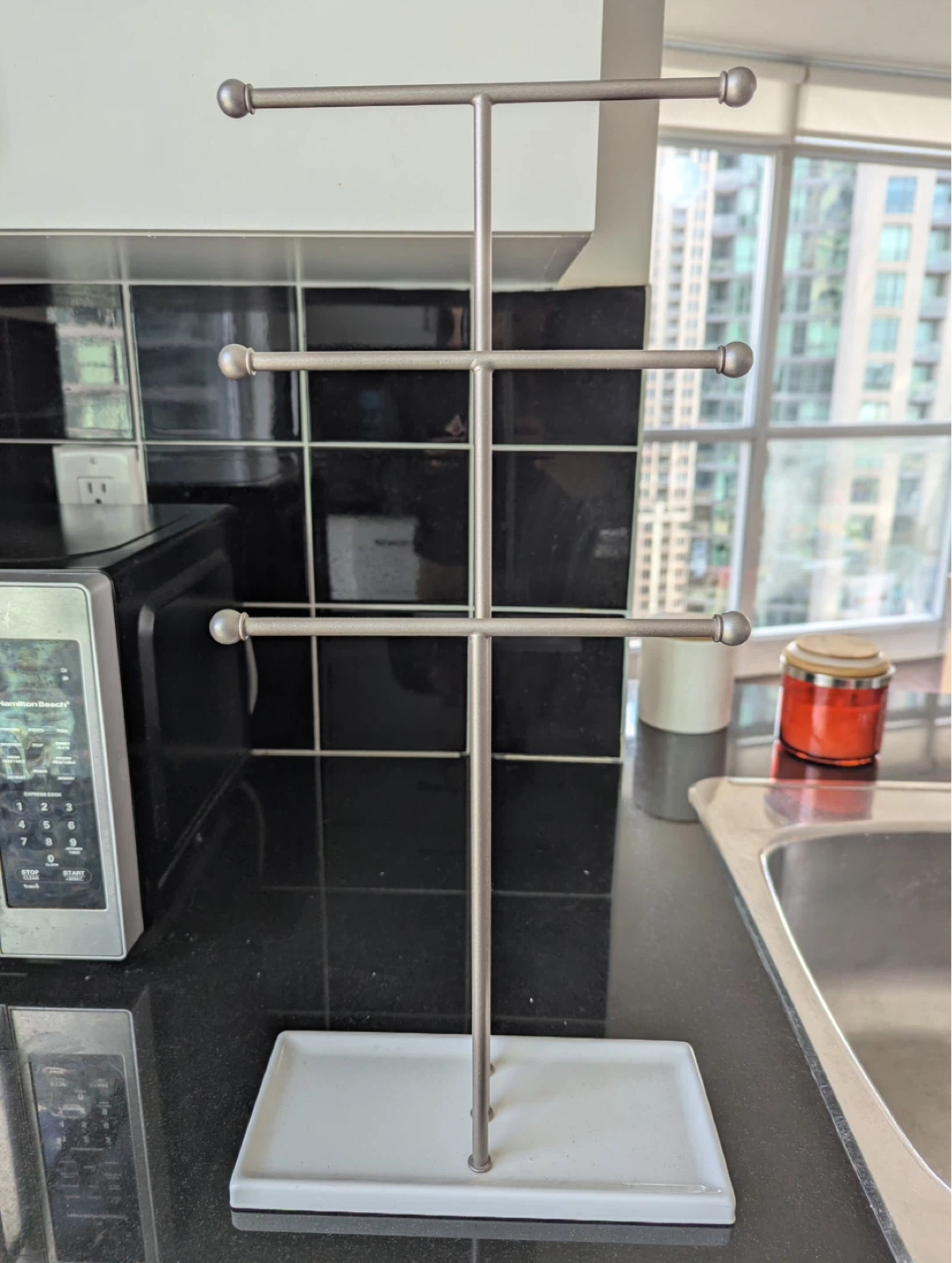 Umbra Jewellery Stand