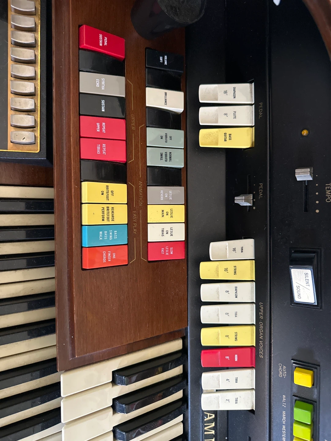 Hammond Spinet Organ - photo 2