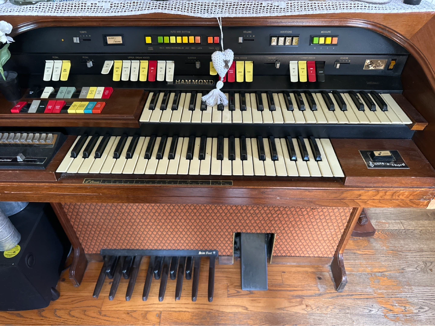 Hammond Spinet Organ