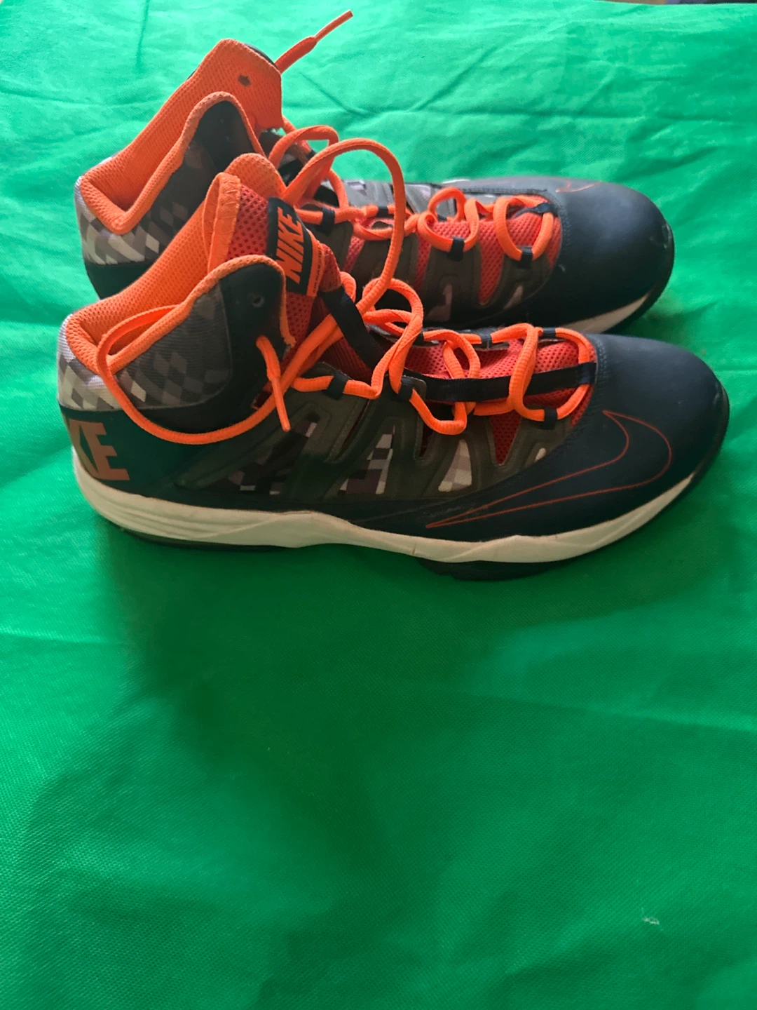 Nike Basketball Shoes Men's High-Top Orange & Black - photo 4