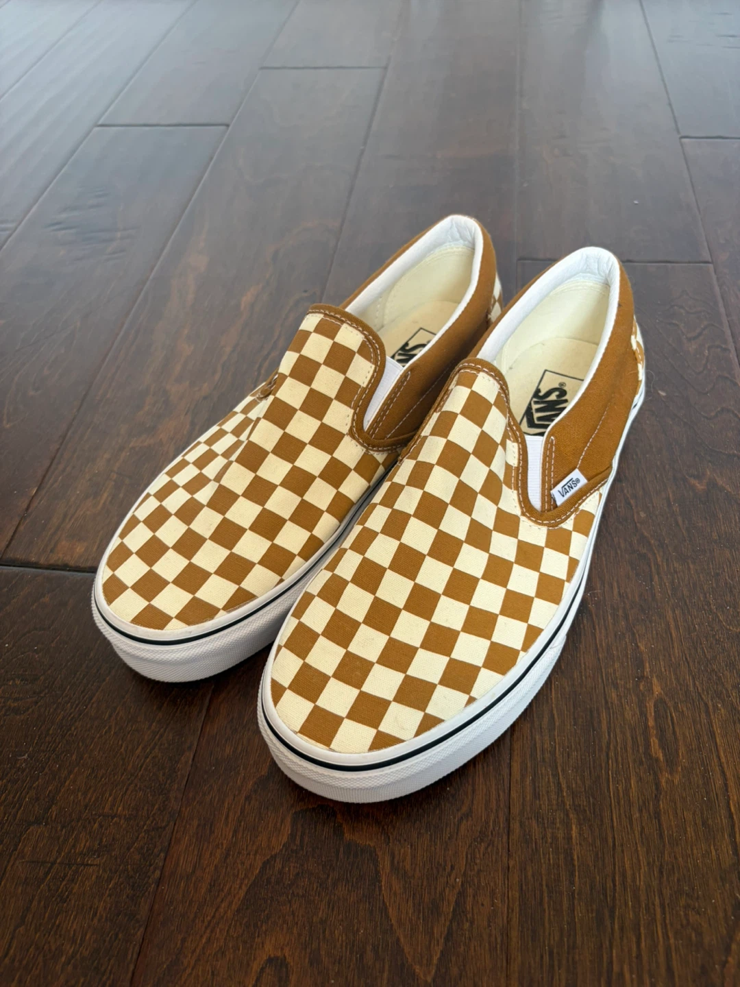 NEW Vans 9M/10.5W Slip-On Shoes - photo 4