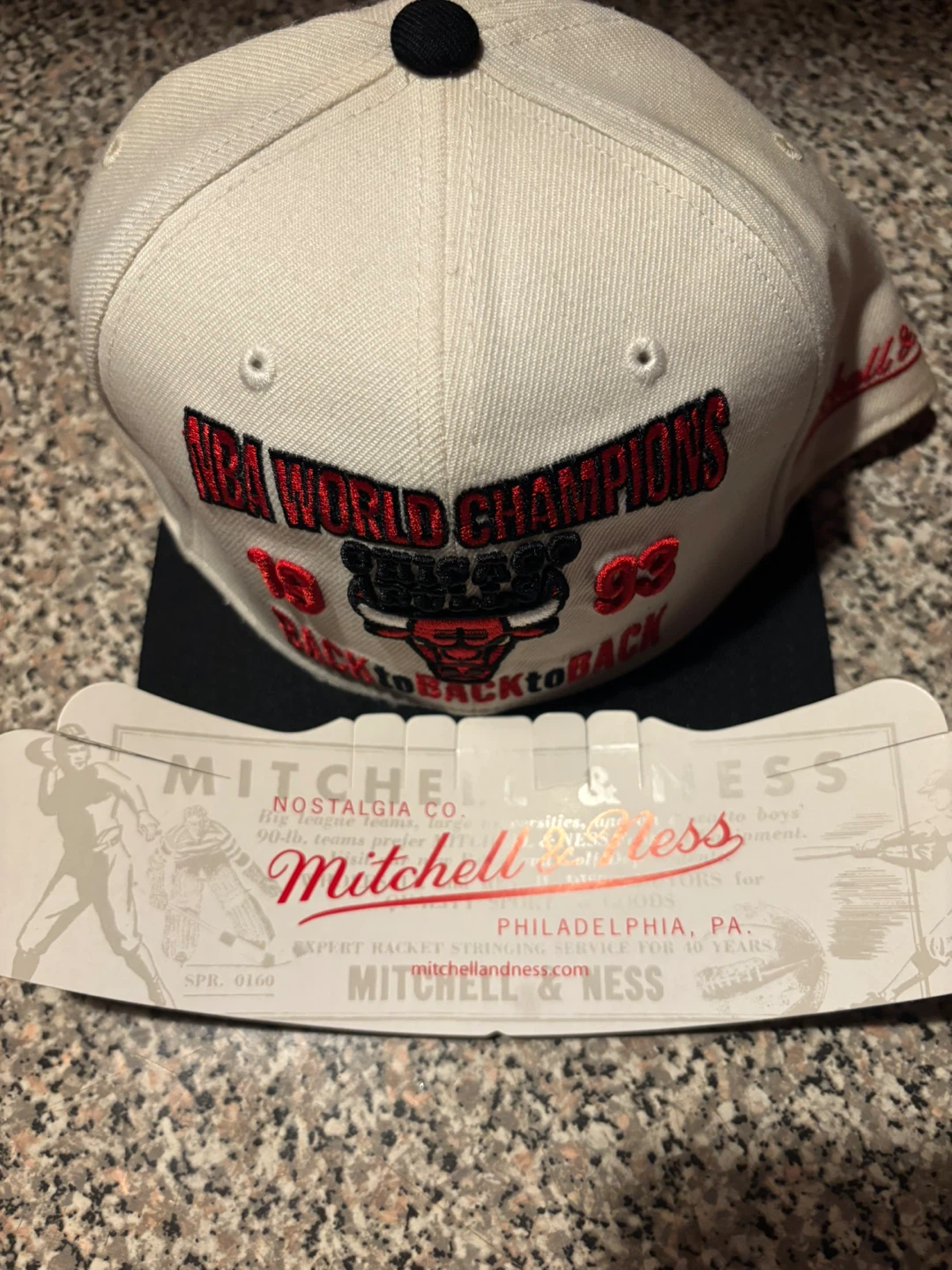 Mitchell & Ness Chicago Bulls NBA World Champions Hats (2) - photo 4