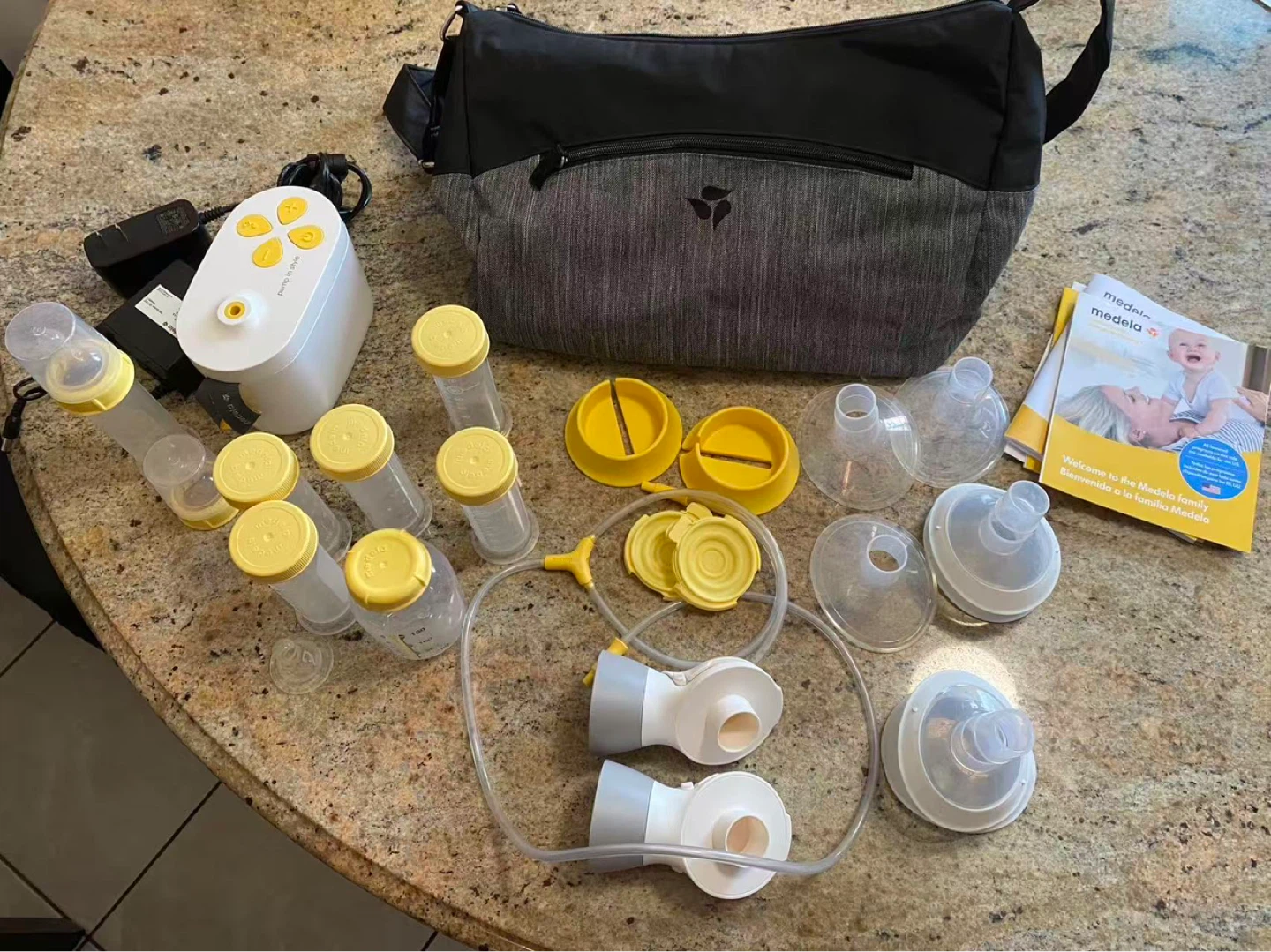 Medela Pump In Style Double Electric Breast Pump with Bag - photo 2