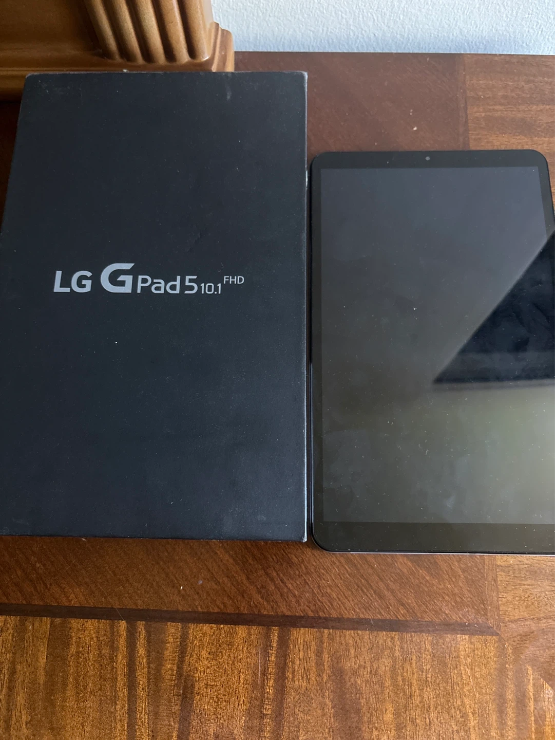 LG G Pad 5 10.1 FHD Tablet with Case and Stylus