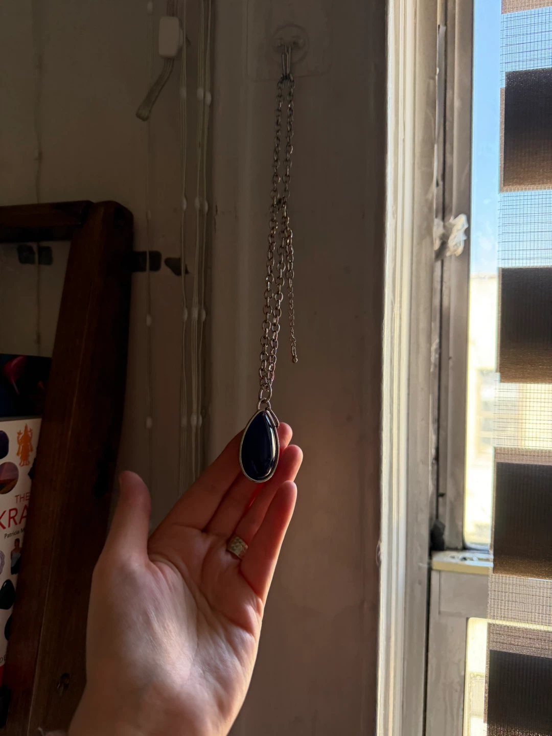 Teardrop Pendant Necklace - photo 3