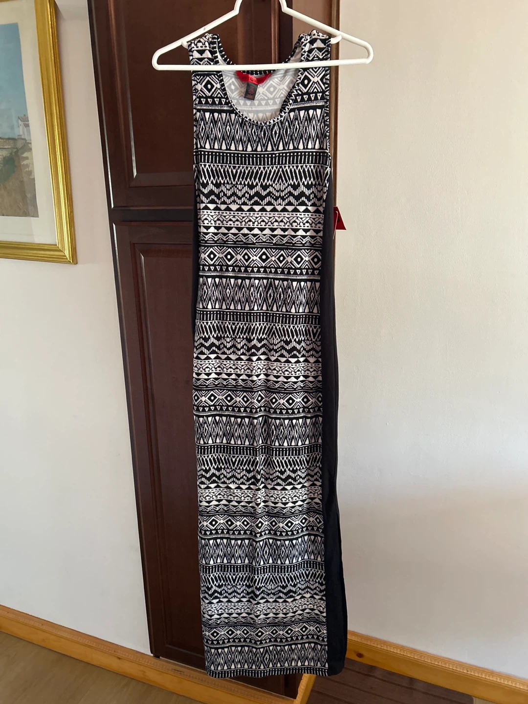Hot Kiss Black and White Tribal Print Maxi Dress Size M
